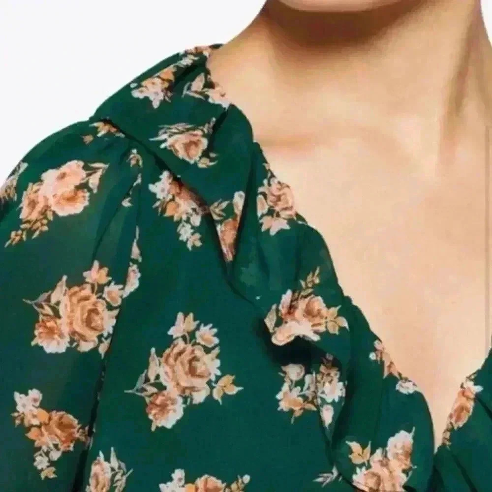 Lush Dark Green Floral Raya Peplum Smocked Waist Blouse Stitch Fix Milkmaid - Picture 2 of 14
